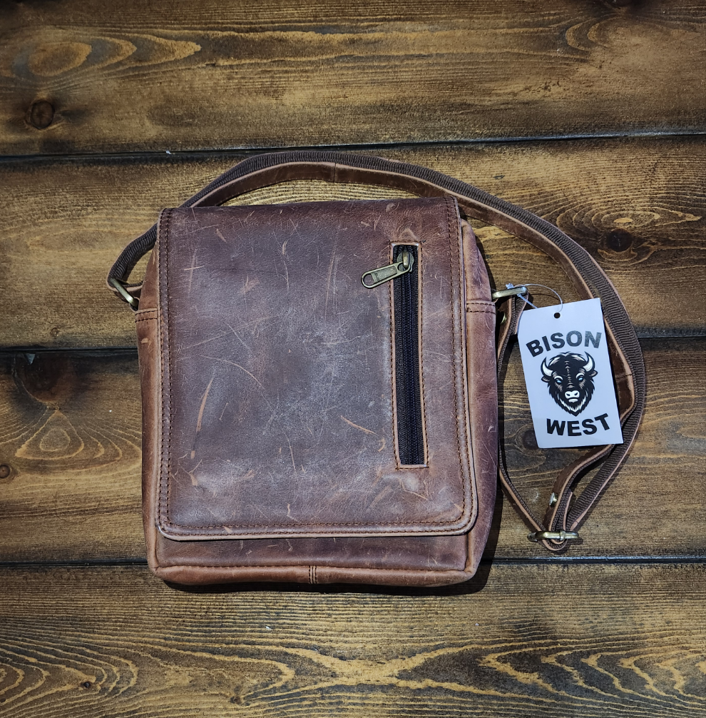Leather Purse with Magnetic Snaps