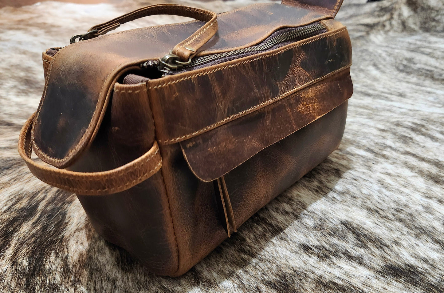 Men's Leather Toiletry Bag