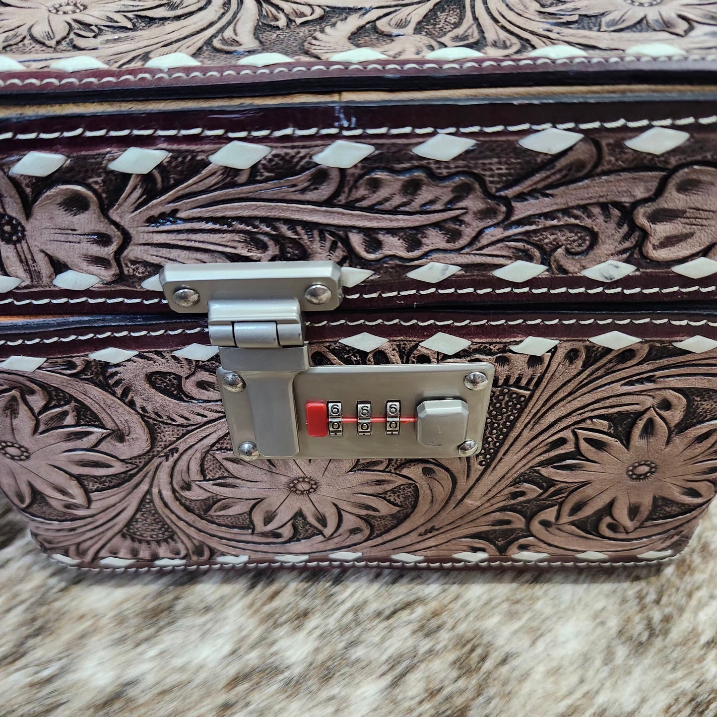 Lockable Jewelry Box